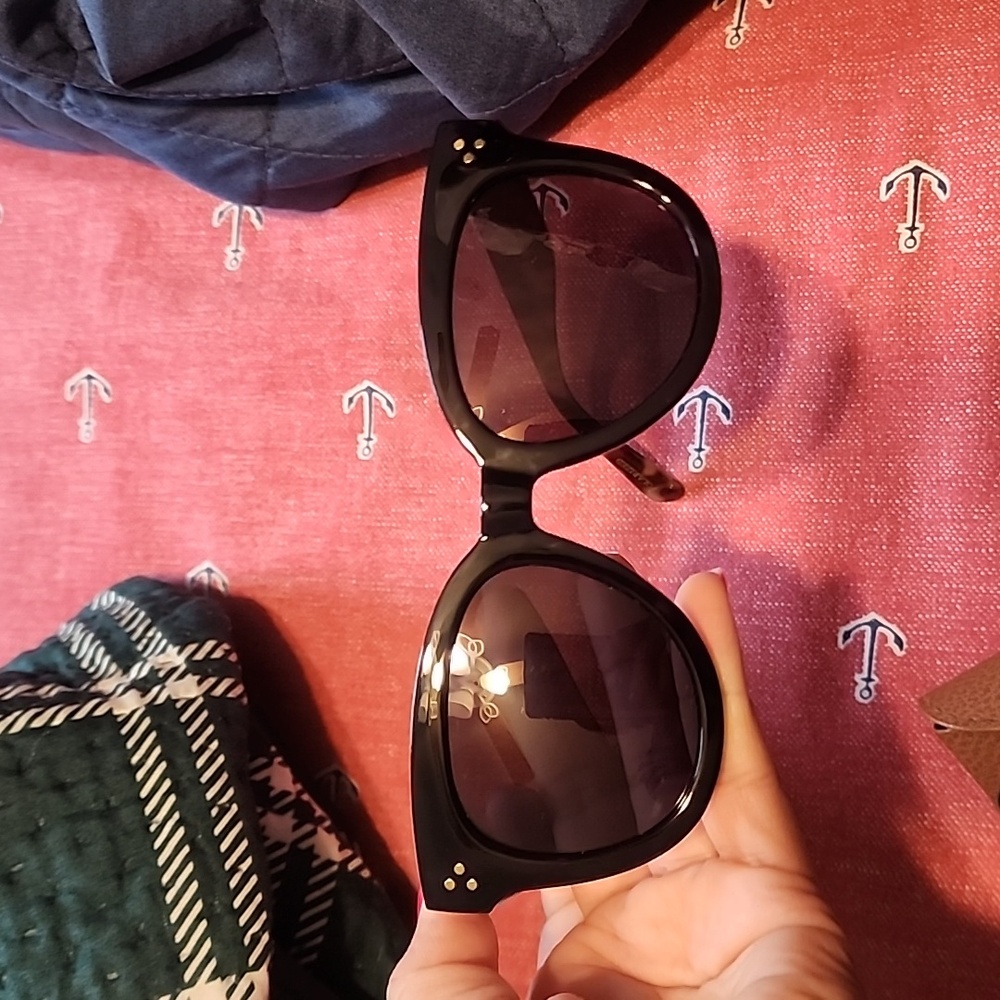 I-sea Cleo sunglasses Used